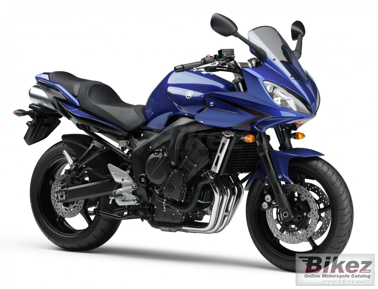 Big Yamaha fz6 fazer s2 picture and wallpaper from Bikez.com